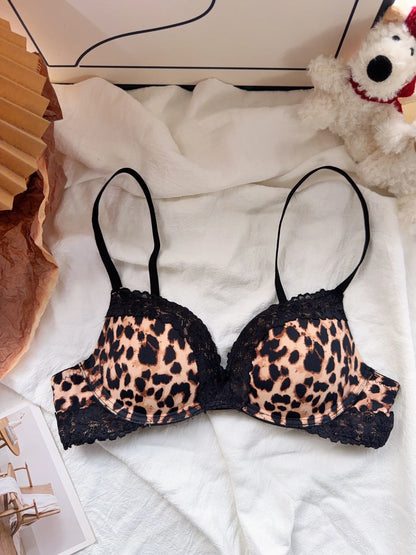 Sexy Purple Lace Lingerie Set for Women Push Up Bra No Underwire Small Bust Fit gathering Cups Lift Petite Cute Panties YUQI