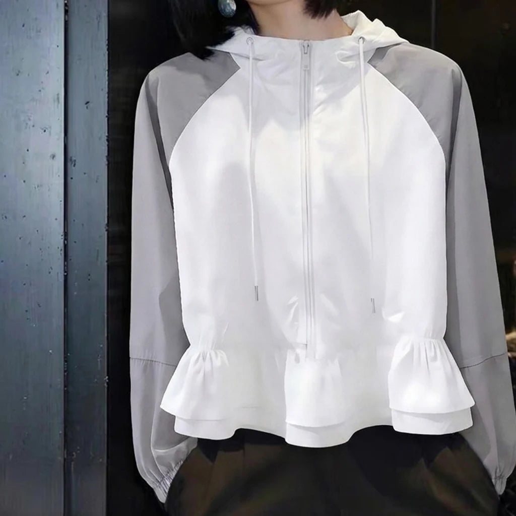 Women's Lightweight Breathable Sun Protection Clothing Short Length Loose Fit  Shirt with Hood And Patchwork Hem Casual O...