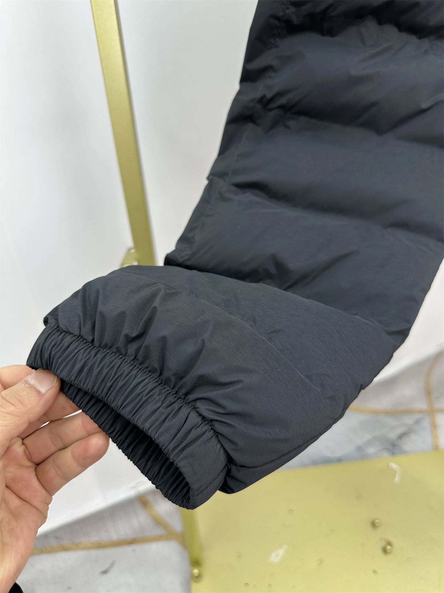 Lightweight Fluffy Windproof Warm Pants Fashionable Simple Winter Cold Resistant Cotton Long Trousers Casual Cuffed Men's Pants