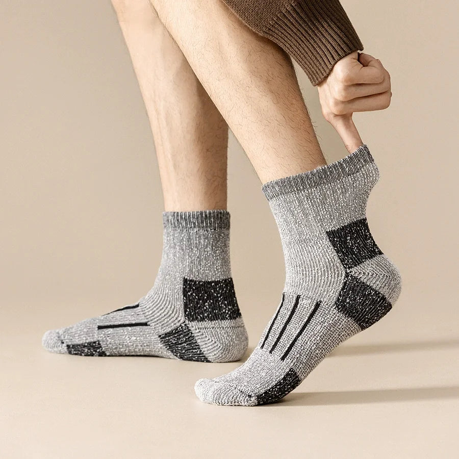 Merino Wool Socks For Men Women Fleece Thicken sock Woolen Thermal Warm Hiking Cushion Crew Sports Socks Moisture Wicking