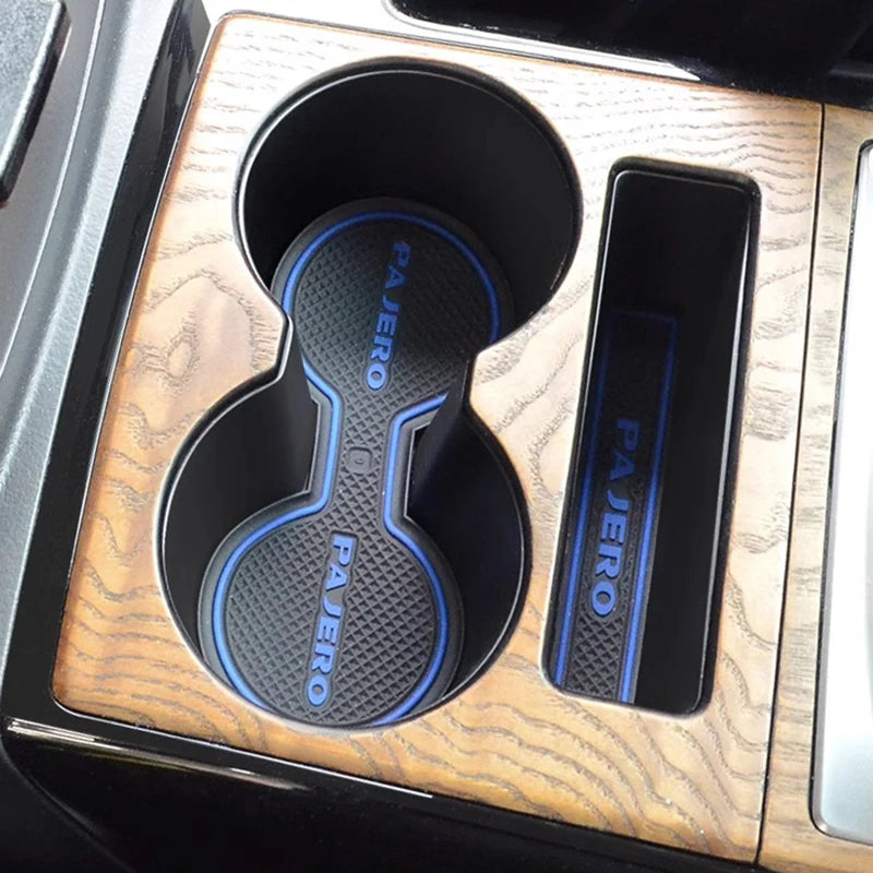 With USB water cup holder for V73 V75 V77 Mitsubishi Pajero 3 console box cup holder shogun Montero interior
