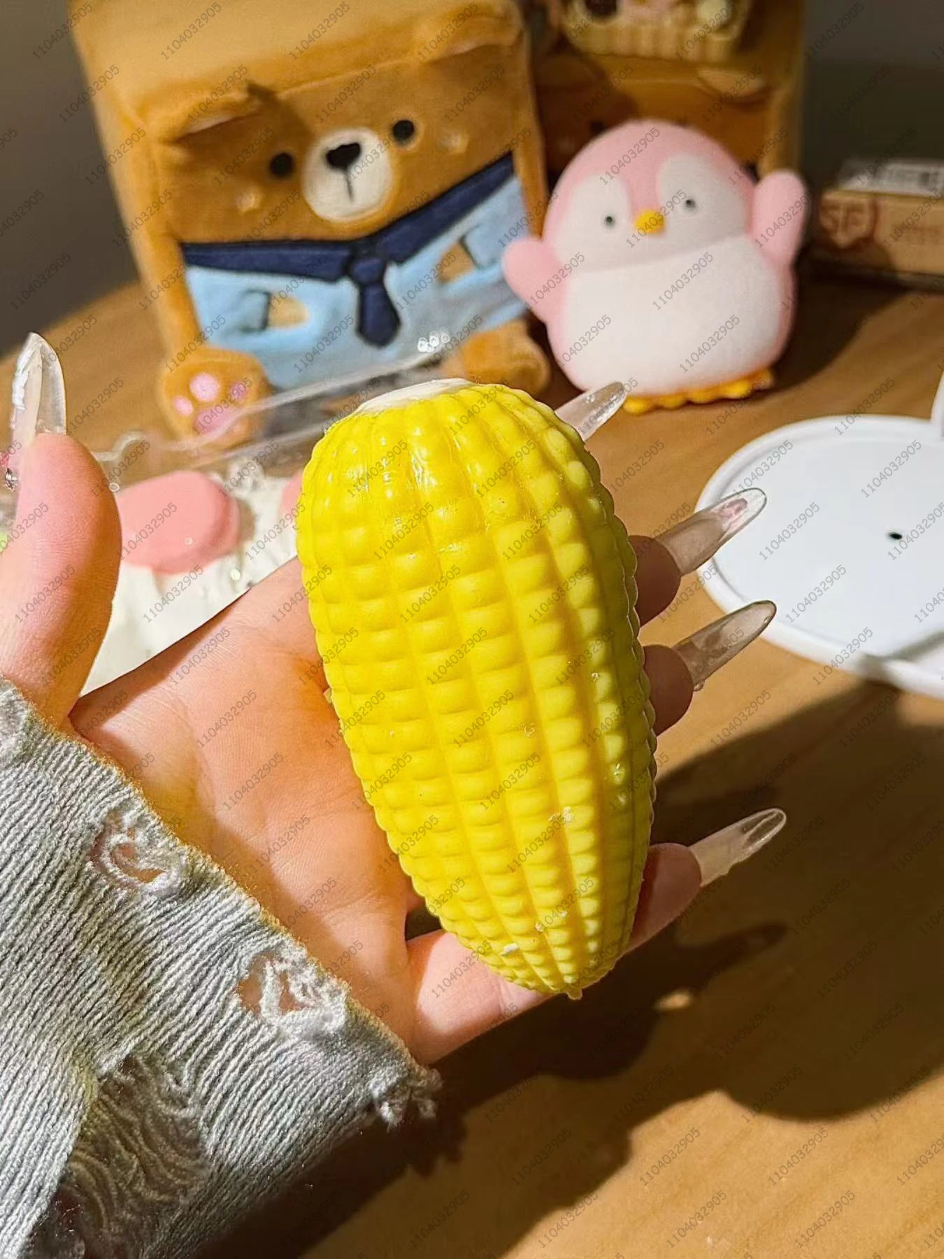 Food-Shaped Crunchy Stress Ball Blocks Filled Squishy Toys Non-Bounce Squeeze Ball ASMR Anti Stress Fidget Toys for Kids &Adults