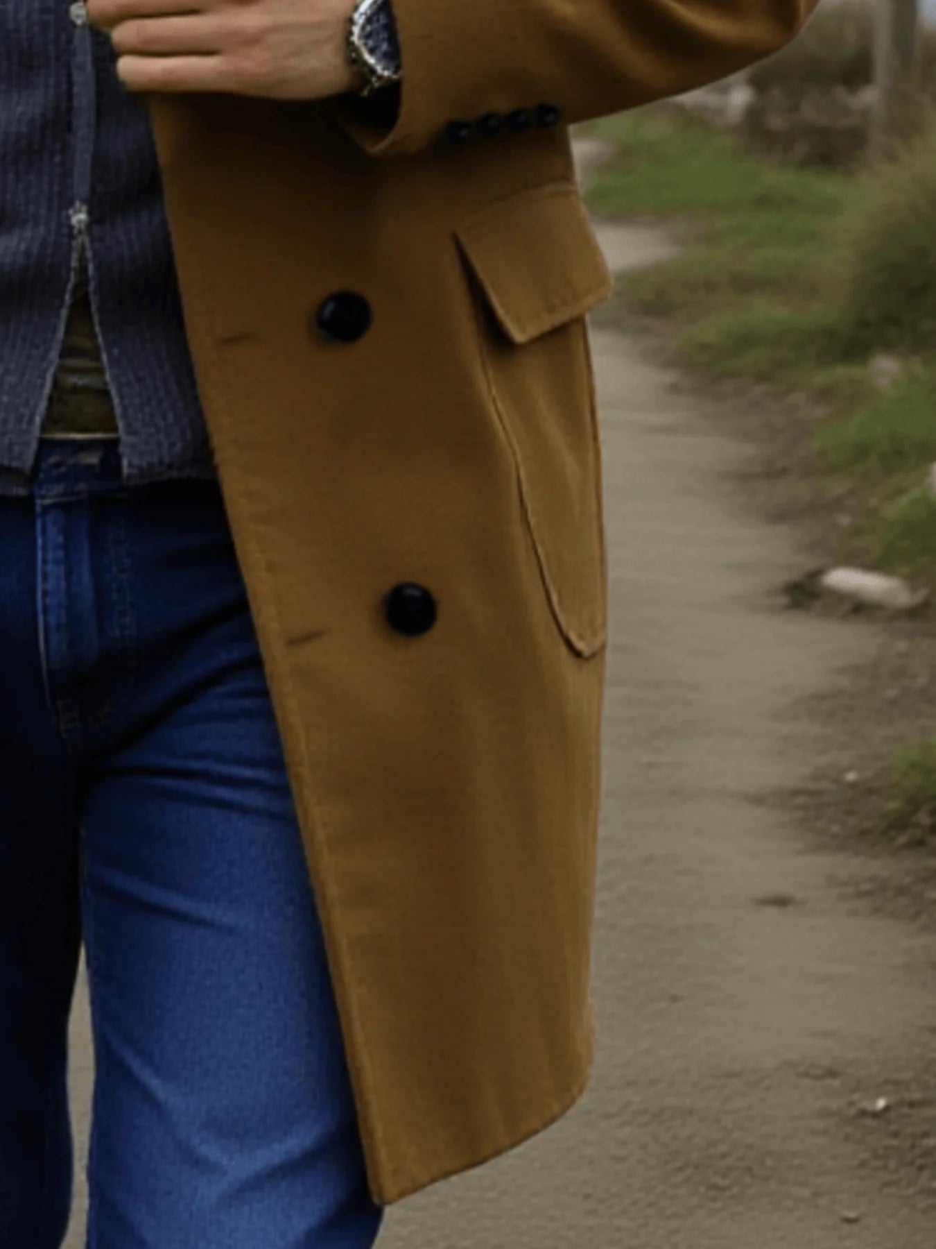 Men's Japanese Style Wool Coat Double-Breasted Thickened & Windproof Notch Lapel Trench for Winter