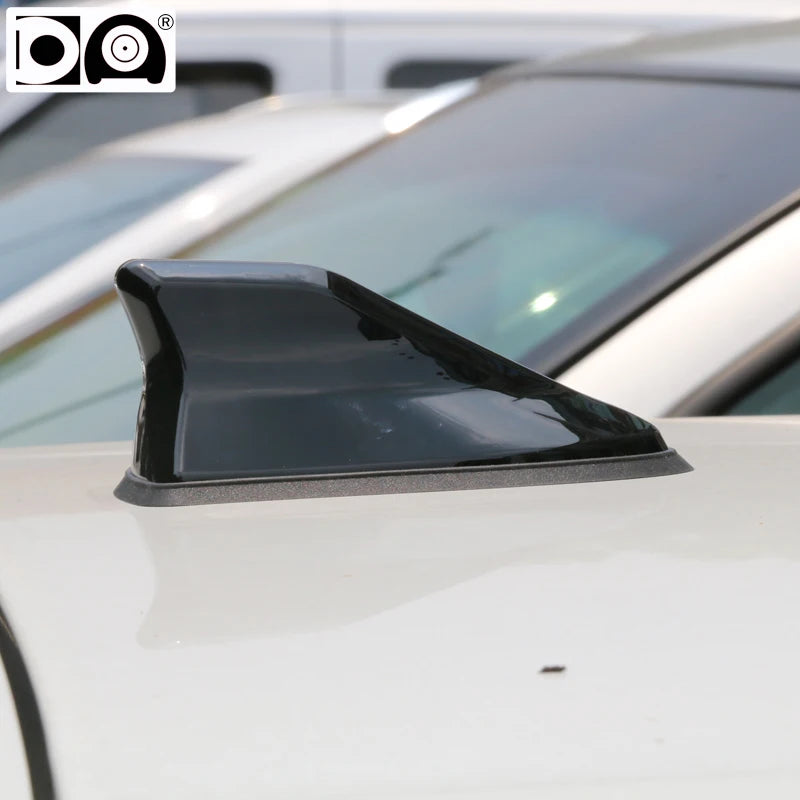 Waterproof Shark Fin Antenna Strong Radio Fm Am Signal Car Styling For Volkswagen Golf 2 3 4 5 6 7 Mk4 Mk5 Mk6 Mk7