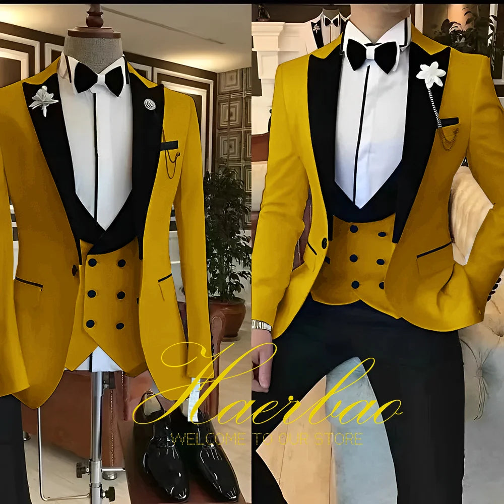 White Men Suits 3 Piece Slim Fit Groom Tuxedos for Wedding Groomsmen Italian Style Suit Jacket with Double Breasted Vest Pants