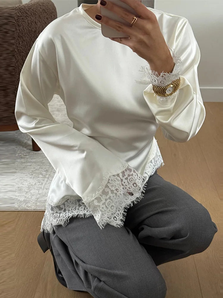 Solid Women Lace Patchwork Top Long Sleeve O-neck Irregular Hem Female T-shirt Casual Spring Summer Loose All-match Clothing