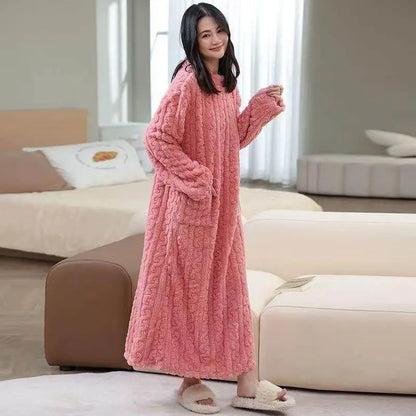 Winter New Long Warm Coral Fleece Home Sleepwear Robe for Women Walking Blanket Style Loose Fit with Pockets Sleep Dress