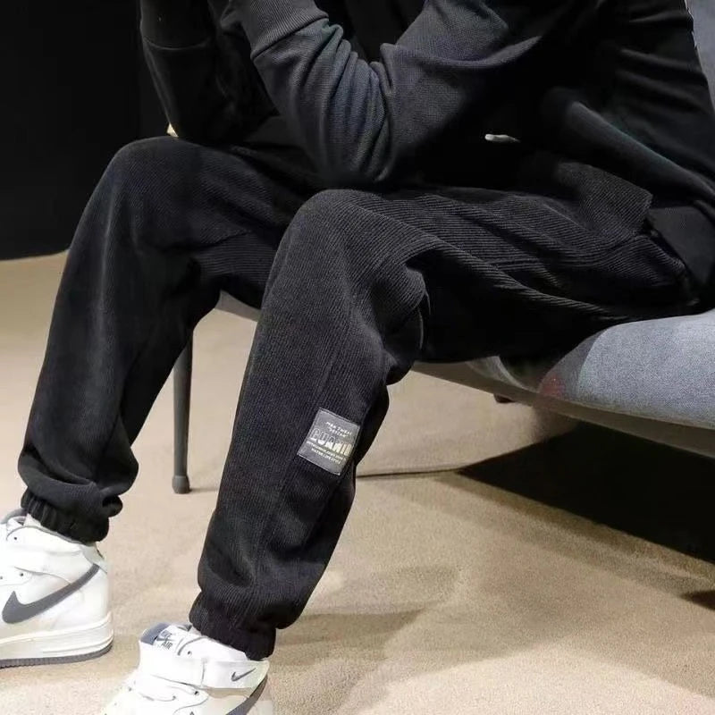 Corduroy Jogger Pants for Men Elastic Cuff Winter Trousers Plus Fleece Lining Stylish Casual Look 2026
