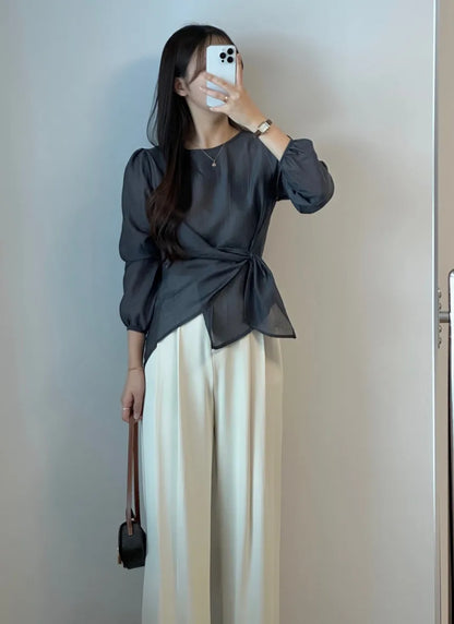 Spring 2026 Chic Korean Style Women's Long Sleeve round Neck Overhead Shirt Loose Fit Slimming Versatile Fashionable Top