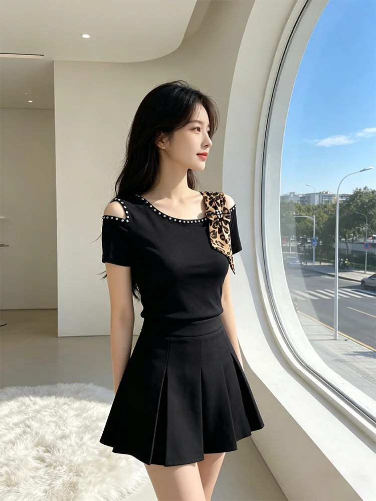 Summer New Off Shoulder Short sleeved T-shirt Korean Fashion Diamond Tops Slim Style Bowknot Women Shirt