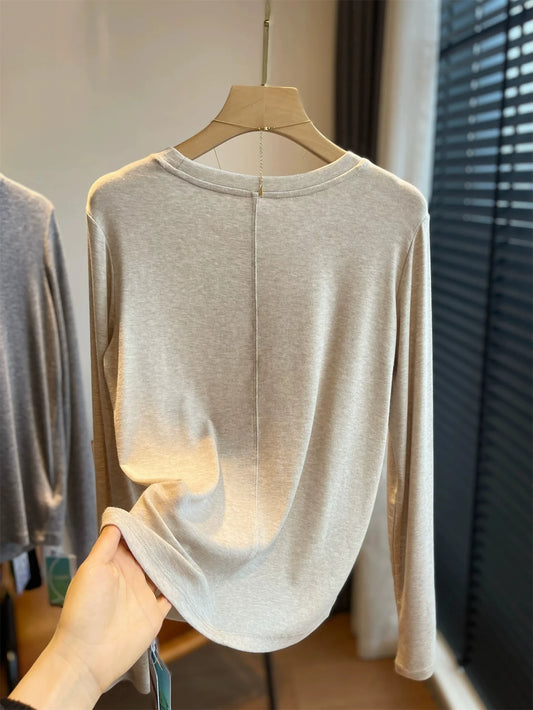 Niche Luxury Women's Solid Color Crew Neck Long Sleeve Knit Top, Soft Breathable Fabric, Casual Daily Inner Wear for Summer