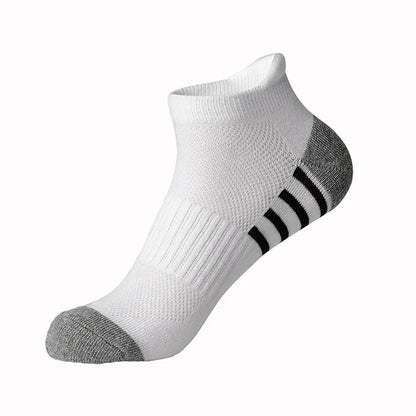 12Pairs Men's plus Size Sports Socks EU39-46 Breathable Comfortable Black White Leisure Outdoor Short Socks for Men