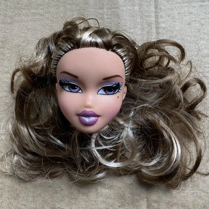 2001 Version Rare Face Doll Heads Classical Sexy Mouth White Brown Skin Colorful Hair Girls Boys Doll Parts For Collectors