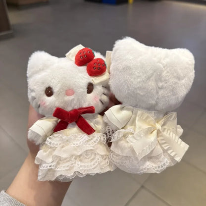 Sanrio Cartoon Melody Strawberry Cake Sweetheart Plush Doll Pendant White Strawberry Hello Kitty Stuffed Animals toys Hangings