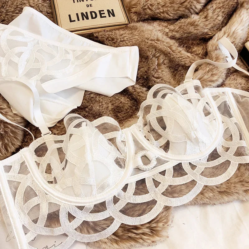 2 Pieces Sexy Women Underwear Set French Lace Ultra-thin Bra Set Summer  Breathable Brassiere Briefs with Thong Female Lingerie