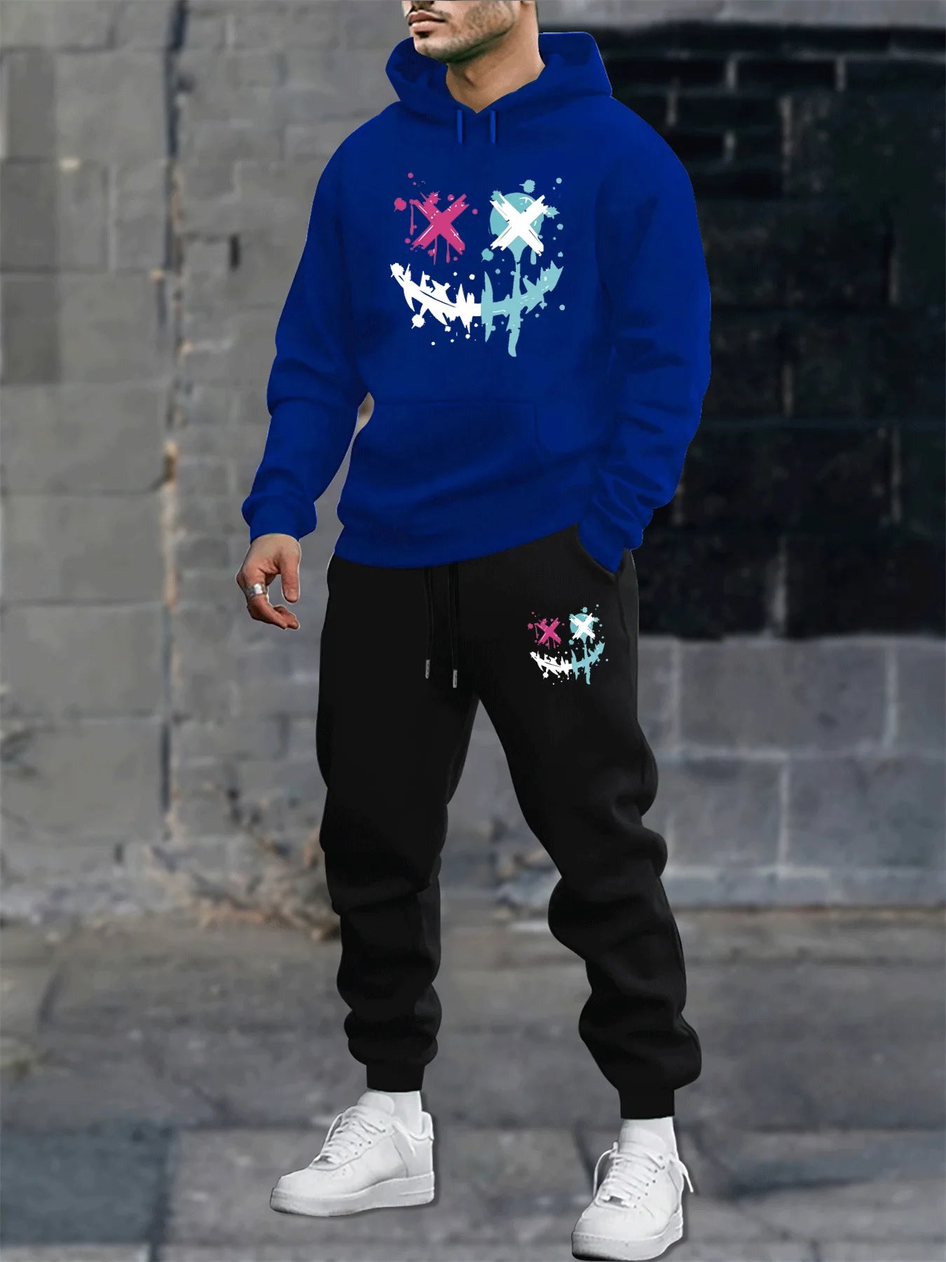 Men's autumn and winter casual fashion warm smiling face pattern printed loose plush thick hooded sweatshirt+sweatpants set