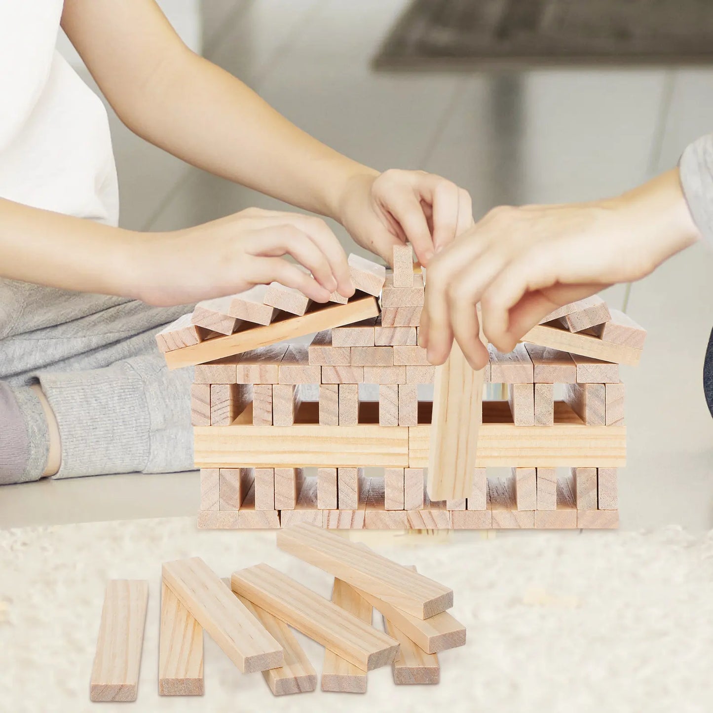 100Pcs Wooden Stacking Blocks Natural Solid Wood Building Set for Kids Toddlers Montessori Learning Fine Motor Skills Creative