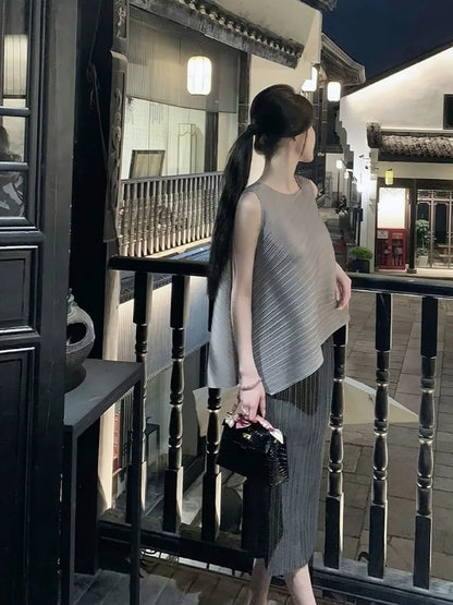 Unique Folded Design Sleeveless Top Set for Small Women Elegant Suitable Travel Wear Polyester Summer T-Shirt round Neck High...