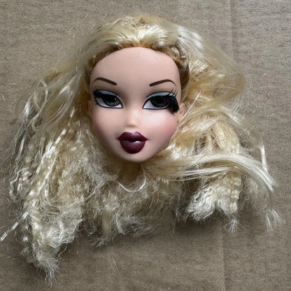 2001 Version Rare Face Doll Heads Classical Sexy Mouth White Brown Skin Colorful Hair Girls Boys Doll Parts For Collectors