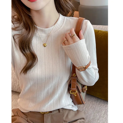 Women’s Soft-Wear Top Ribbed Crew-Neck Base Layer, Long-Sleeved T-Shirt Suitable for Layering or Wearing on Its Own