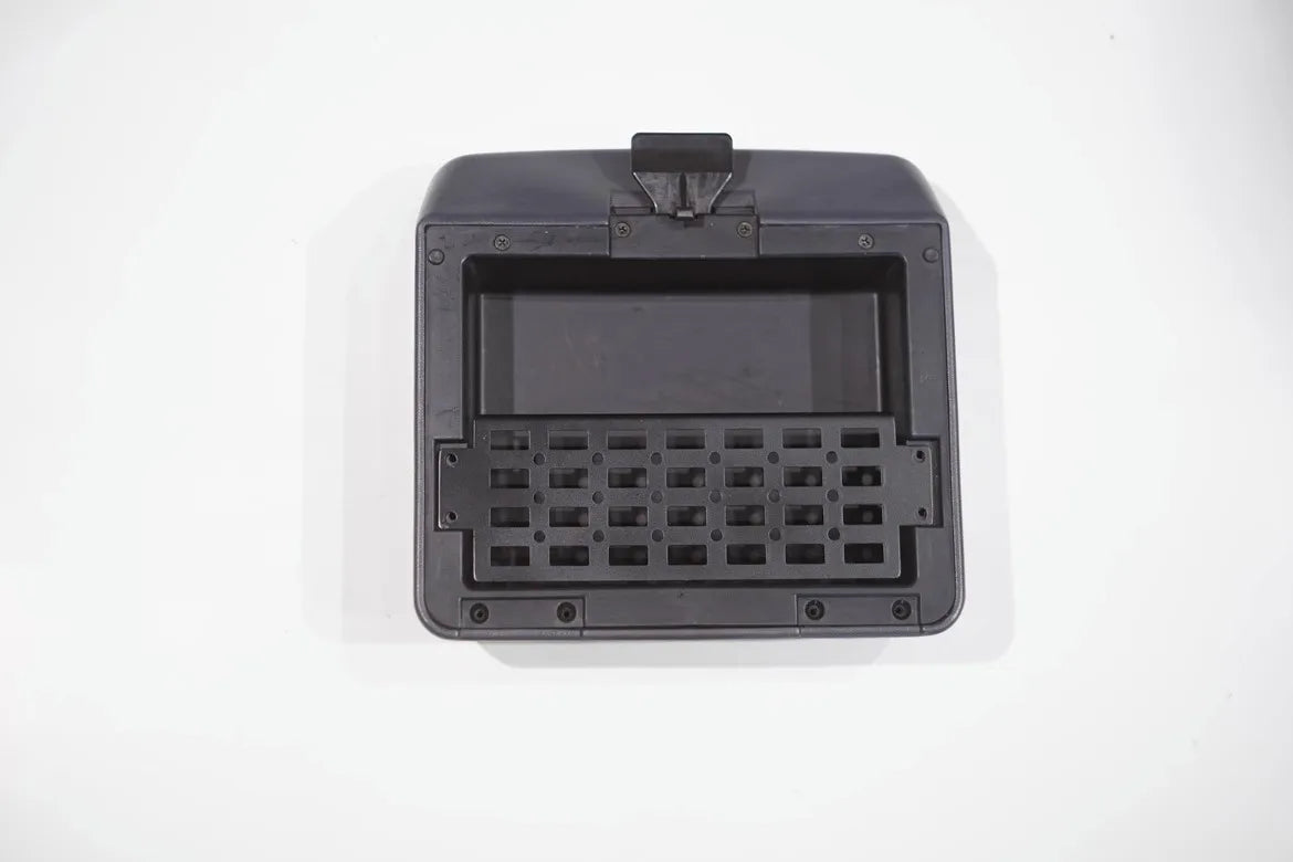 For 87-04 Nissan Safari Y60, storage grille compartment at the bottom of the armrest lid. For Nissan Patrol Y60 accessories.