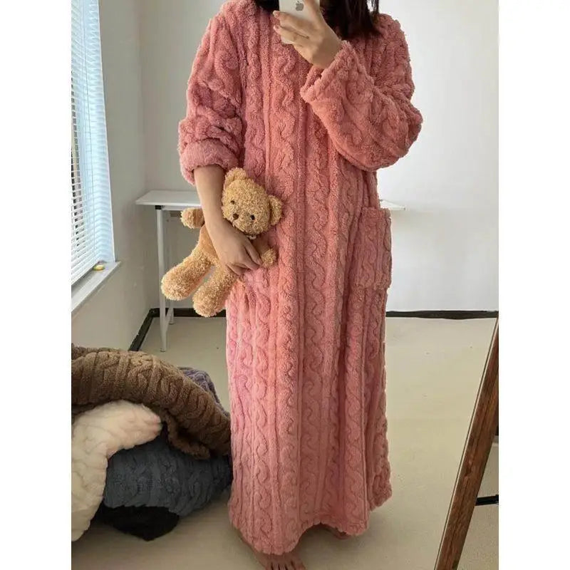 Winter New Long Warm Coral Fleece Home Sleepwear Robe for Women Walking Blanket Style Loose Fit with Pockets Sleep Dress