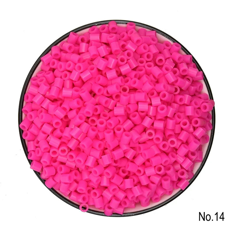 Fuse Beads Kit, 600pcs 5mm Iron Beads Set for Kids, DIY Art Craft Toys Iron Beads,  Christmas Birthday Gift for Boys and Girls